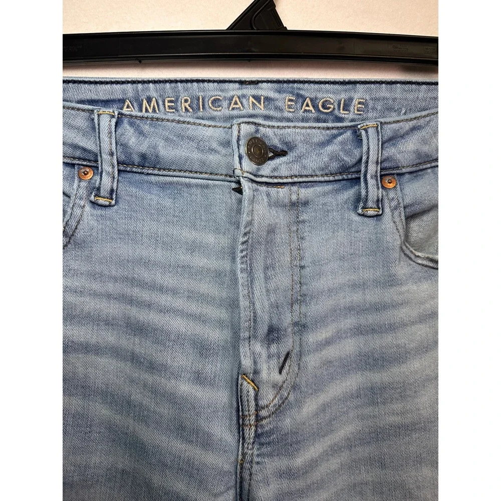 American Eagle Airflex+‎ Slim Straight Light Wash Blue Jeans Mens 36x32